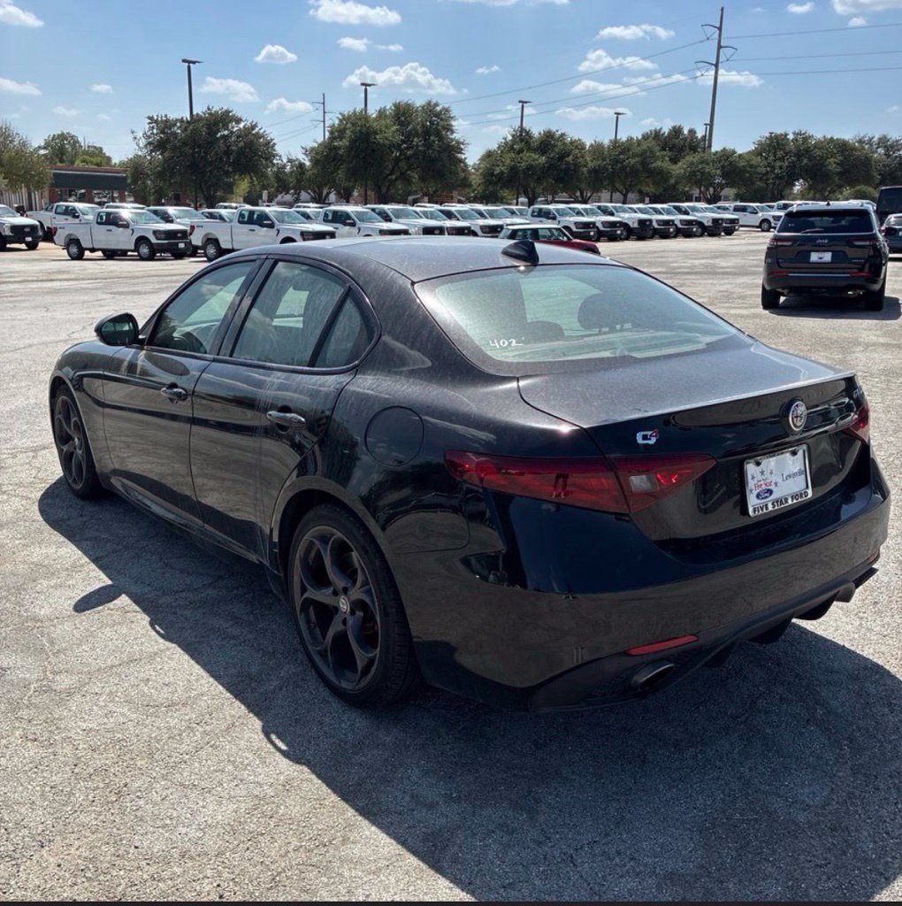alfa romeo giulia 2018 ZARFAEEN1J7588188 image alfa romeo giulia 2018 ZARFAEEN1J7588188 image